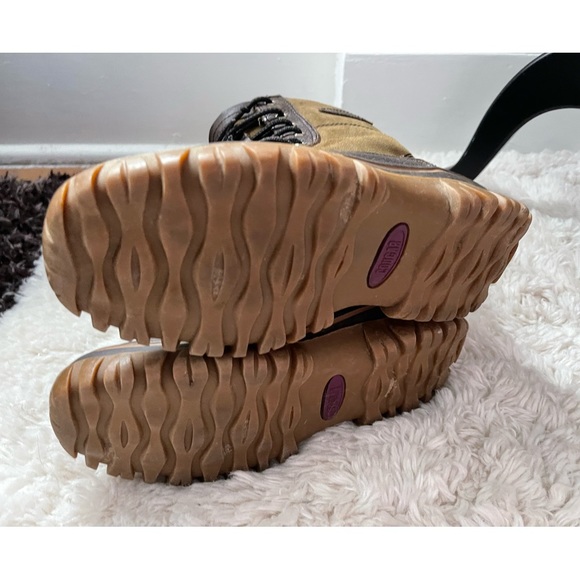 Cougar Boots Size 7 - Picture 6 of 8